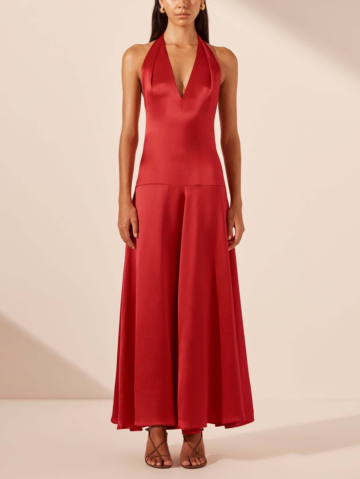 Elegant Deep V Neck Halter Maxi Dress Elsen Amsterdam