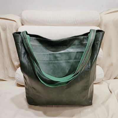 Amelia's Leather Classic Clutch | A Bag for a Lifetime Elsen Amsterdam