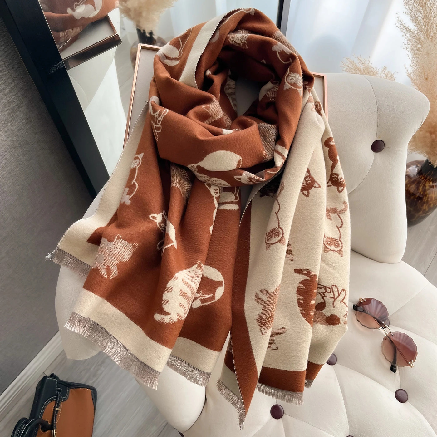 Purr-fectly Elegant Scarf – The Ultimate Winter Accessory for Cat Lovers