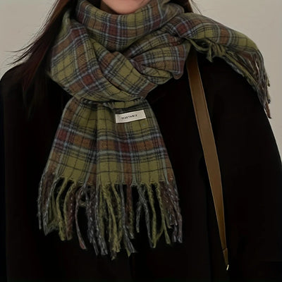 The Cozy Cabin Scarf: Thickened Green Plaid Wrap